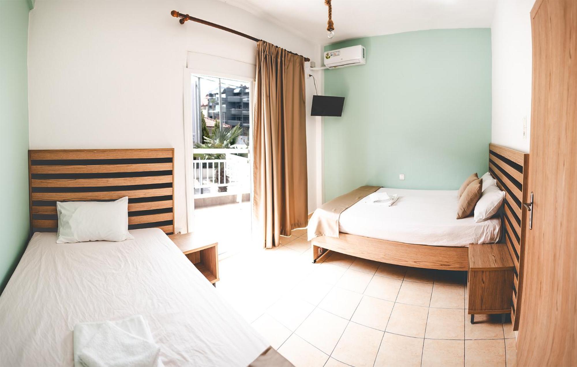 Μpasias Apartments Paralía Eksteriør billede