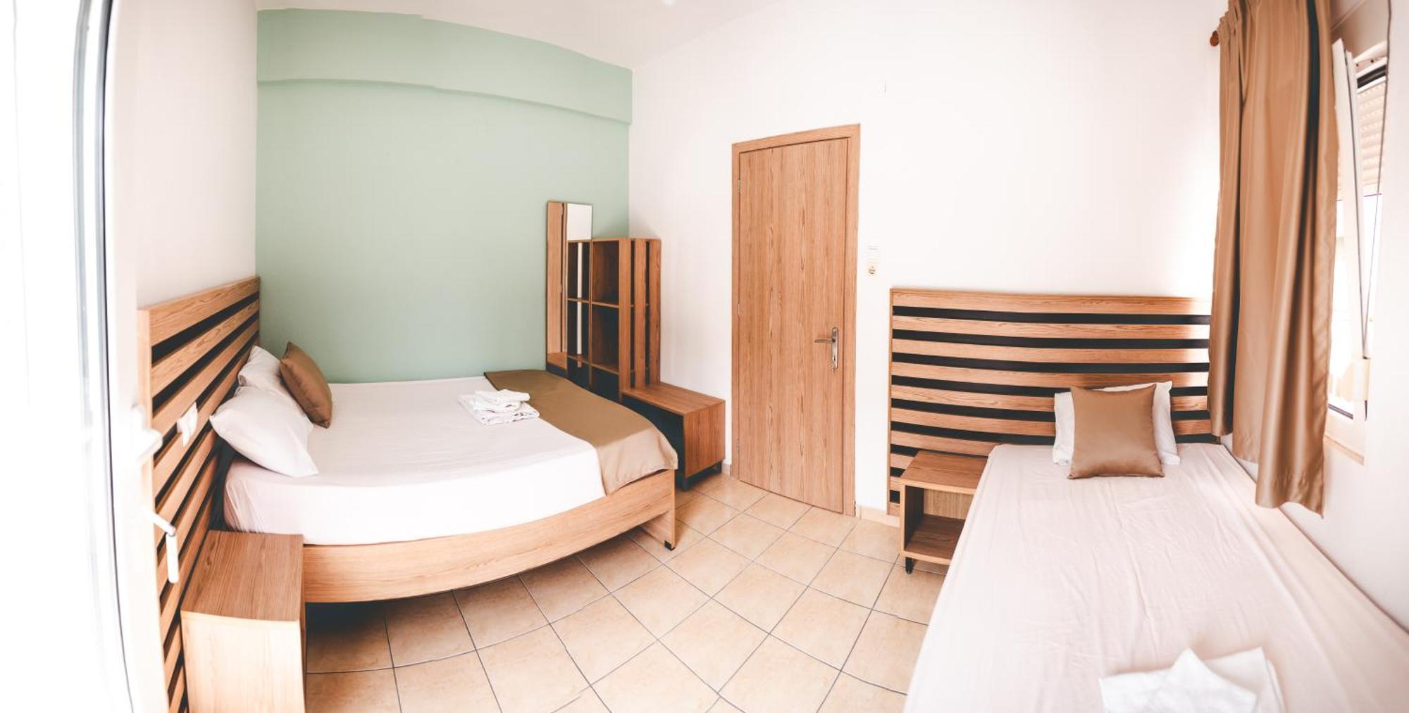 Μpasias Apartments Paralía Eksteriør billede