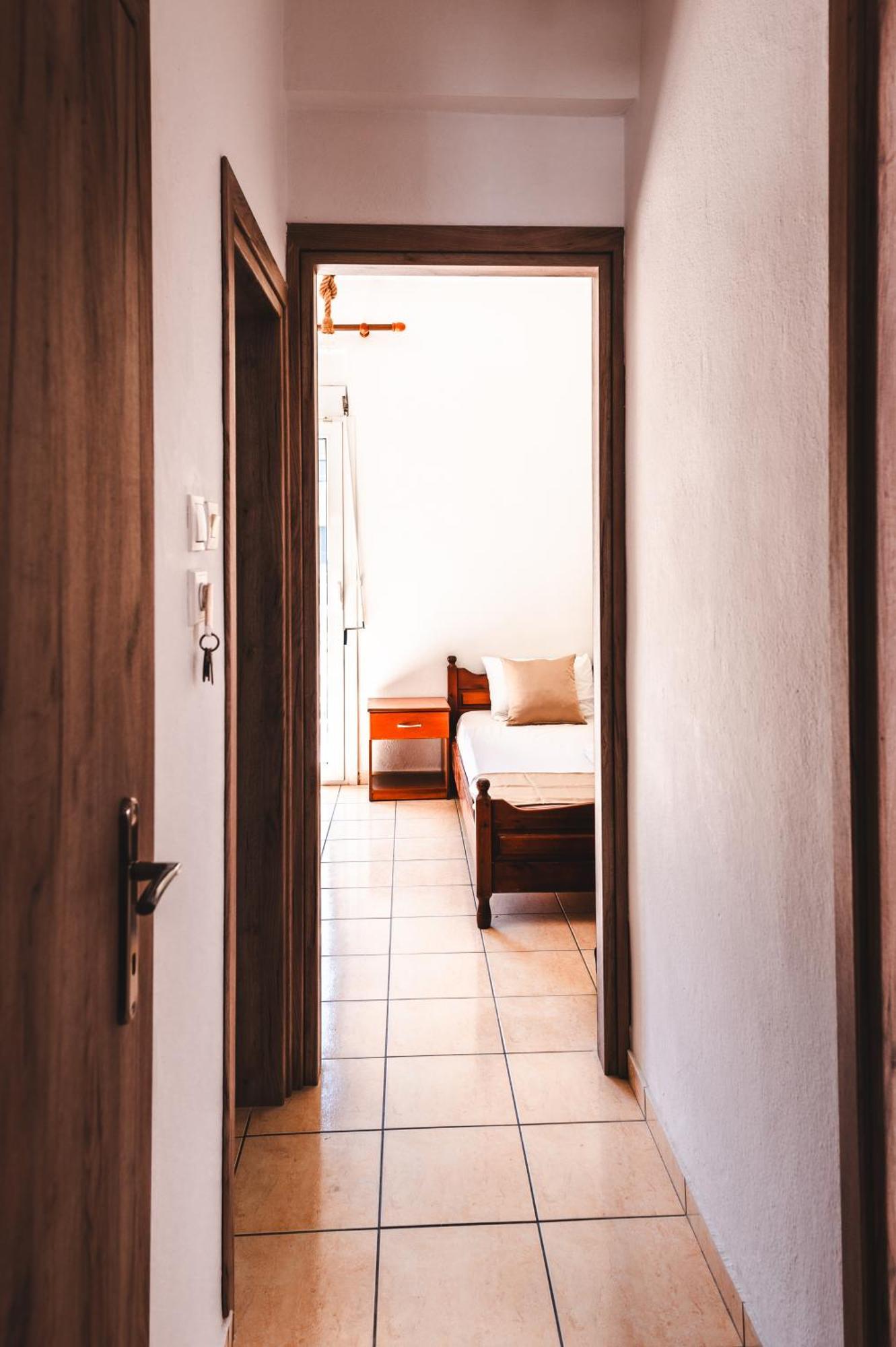 Μpasias Apartments Paralía Eksteriør billede