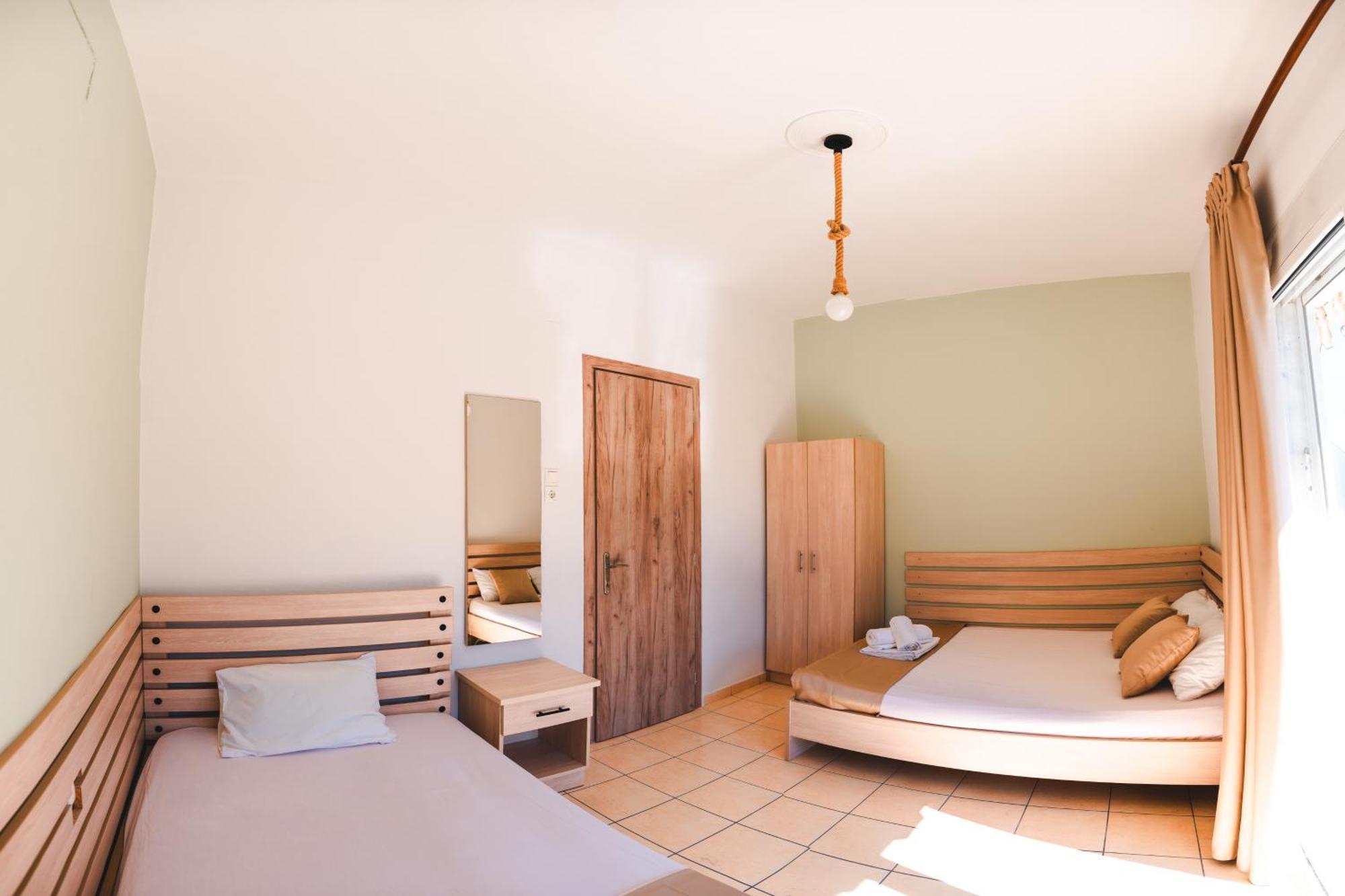Μpasias Apartments Paralía Eksteriør billede